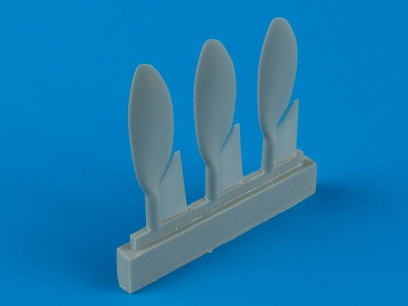 QB72077 Fw 190A-8 propeller large type 1/72